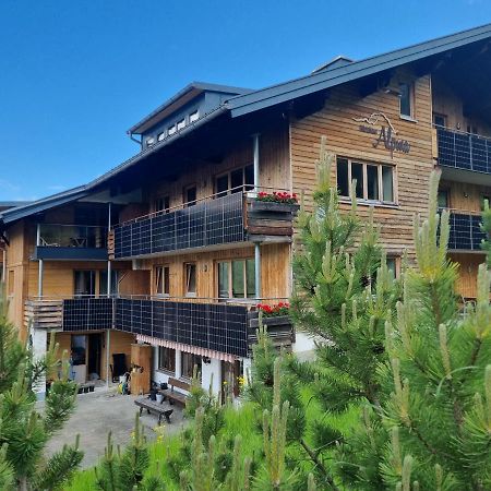 Gaestehaus Alpina Riezlern Exterior photo