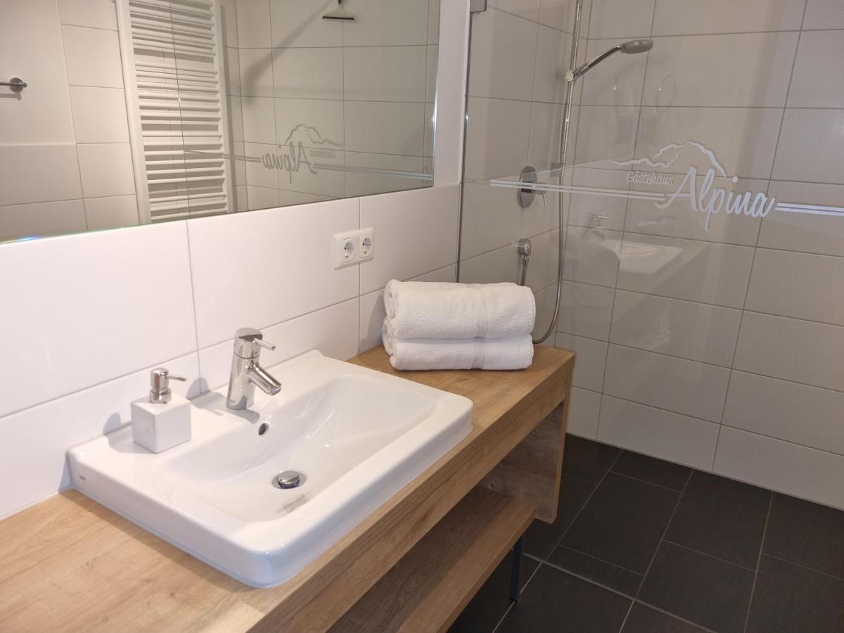 Gaestehaus Alpina Riezlern Room photo